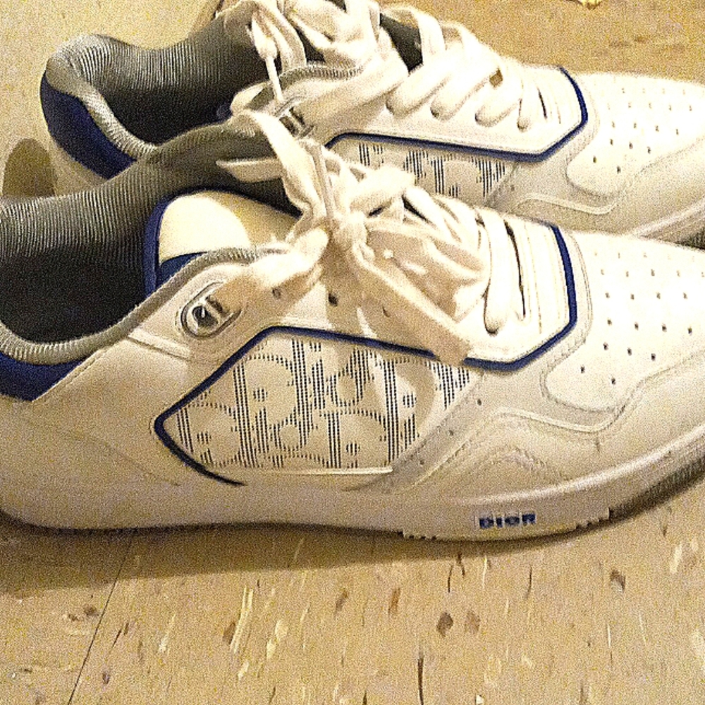 DIOR 👟